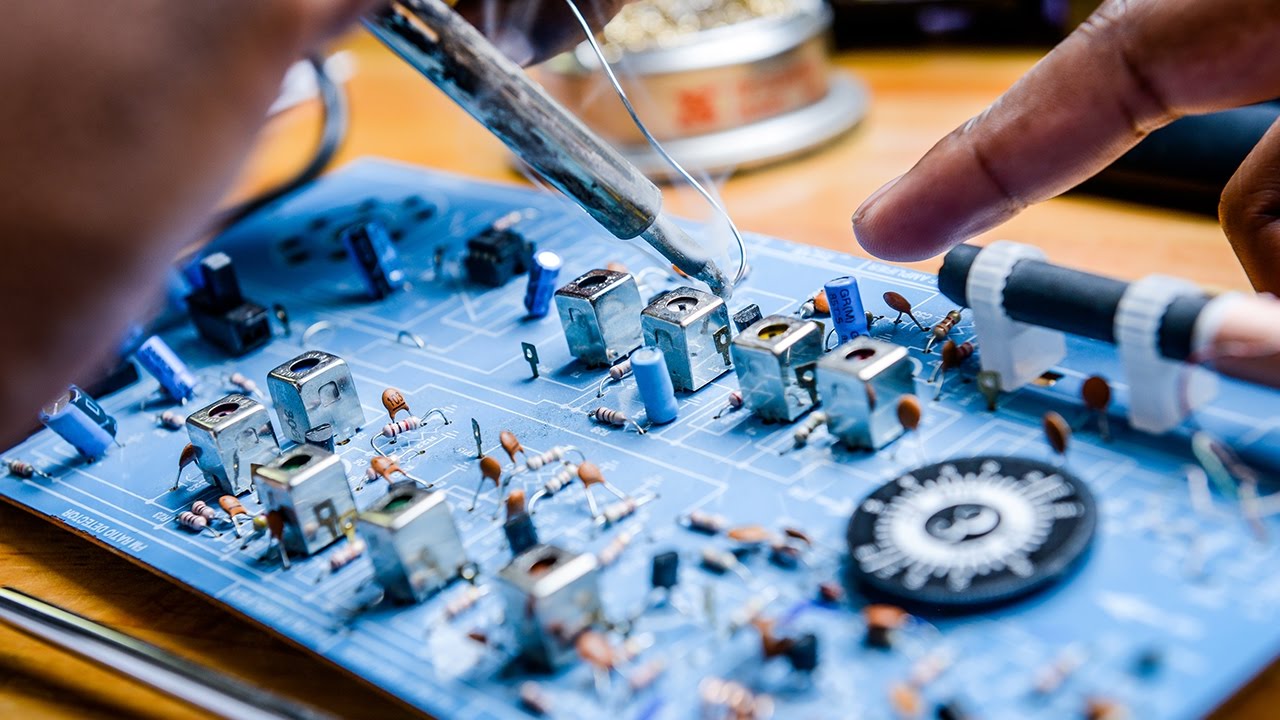 Skills Needed for a Job in Electrical & Electronic Engineering Sector